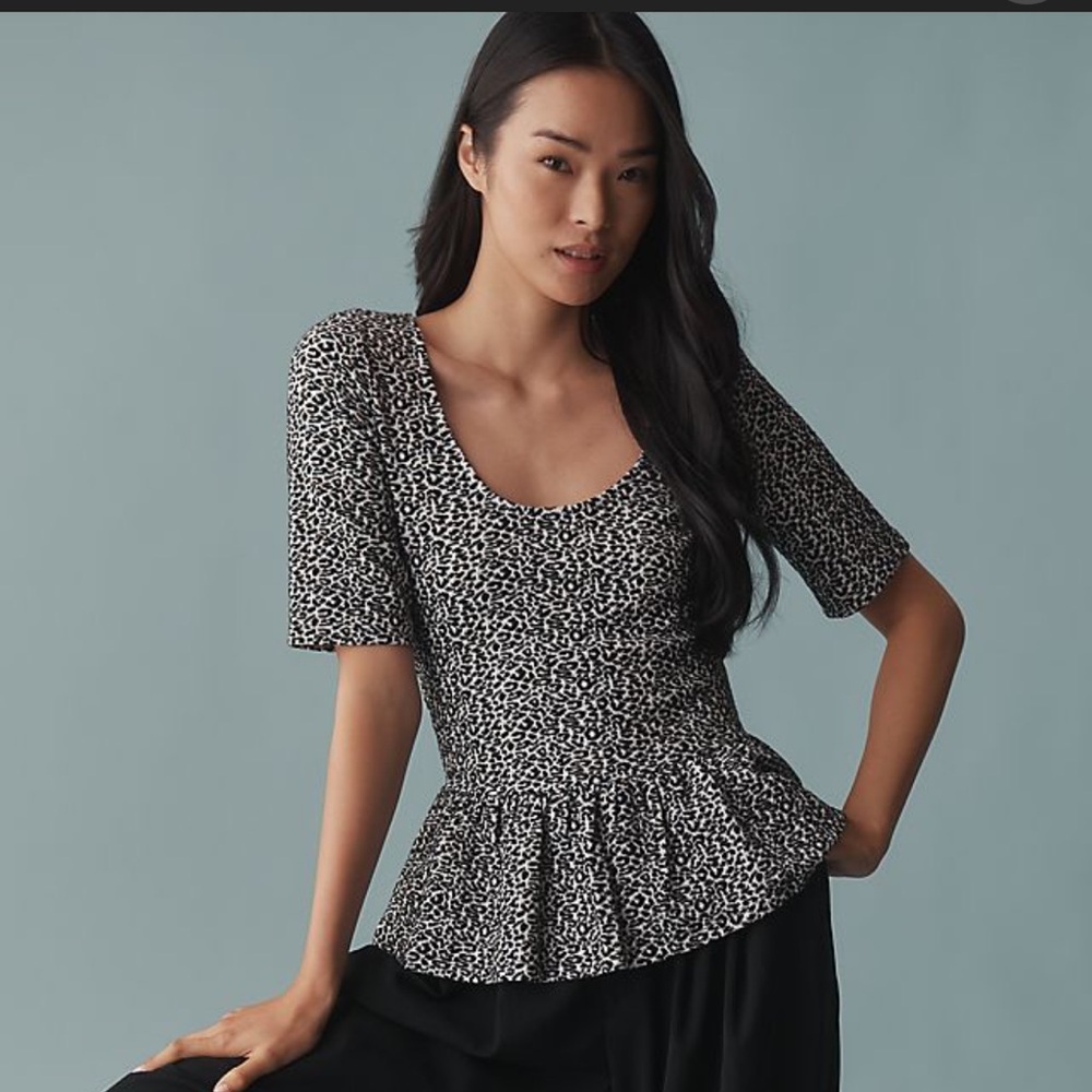 Maeve | Scoop Neck Peplum Leopard Top | Size Medium